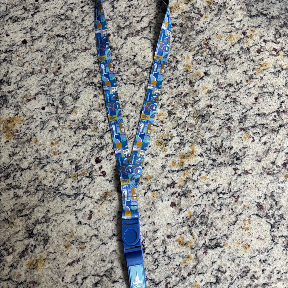 NWT WDW 50th Anniversary Pin Lanyard Walt Disney World Collectible